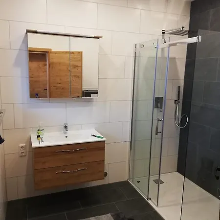 80m² * 艾森埃尔茨